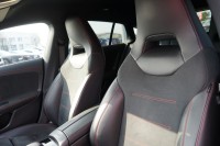 Mercedes-Benz CLA 220 SB d AMG Line MBUX