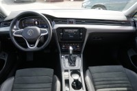 VW Passat Variant 2.0 TDI DSG Elegance R-Line