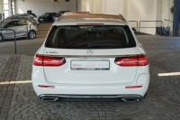 Mercedes-Benz E 300 E300 e T Avantgarde