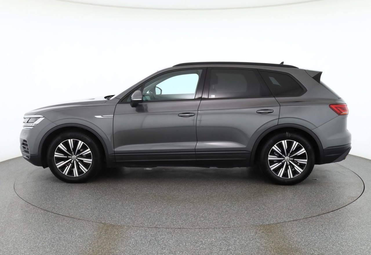 VW Touareg 3.0 TDI DSG 4Motion