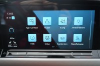 VW Golf VIII Variant 2.0 TDI