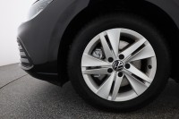 VW Golf VIII Variant 2.0 TDI DSG Life