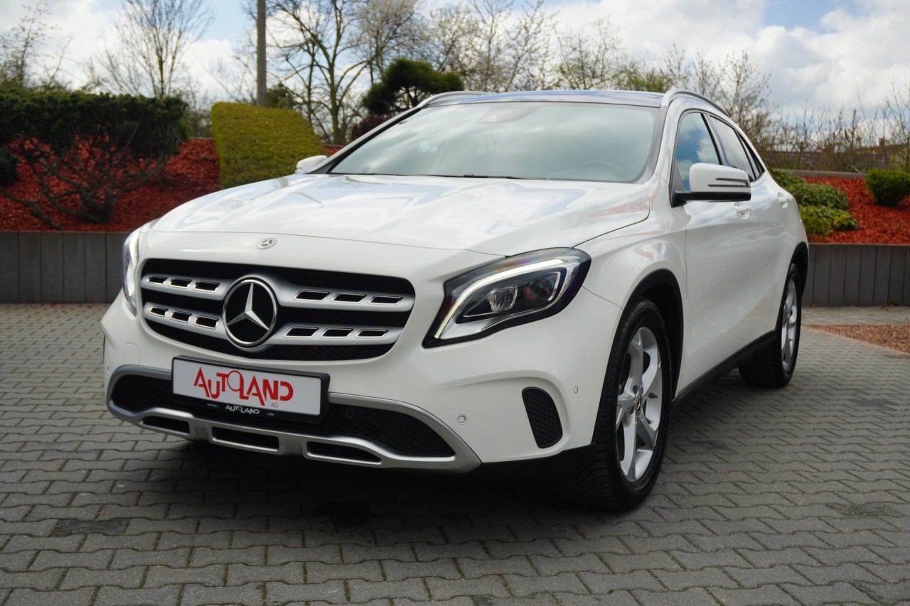 Mercedes-Benz GLA 180 Urban