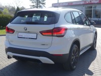 BMW X1 sDrive 18 i Sport Line
