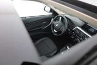 BMW 320 i Touring Advantage