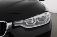 BMW 320 i Touring Advantage