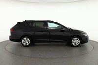 VW Golf VIII Variant 1.0 TSI Life