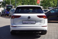 VW Golf VIII Variant eTSI DSG R-Line
