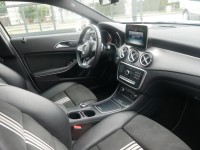 Mercedes-Benz A 180 A180 AMG Line Peak Edition