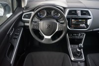 Suzuki SX4 S-Cross 1.4 Boosterjet mHev