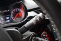 Opel Corsa E 1.4 Turbo Color Edition