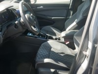 VW Golf VIII Variant 2.0 R-Line