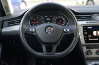 VW Passat Variant 2.0 TDI Basis