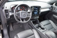 Volvo XC 40 XC40 2.0 Momentum Pro 2WD