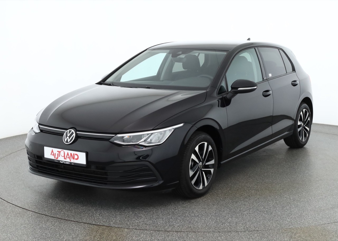 VW Golf VIII 1.0 United
