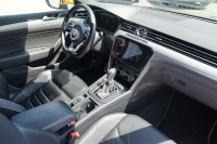 VW Arteon 2.0 R-Line 4Motion