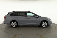 VW Golf VIII Variant 1.5 eTSI DSG Life