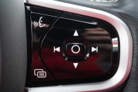 Volvo V60 B4 R-Design