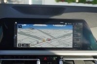 BMW 330 e Advantage