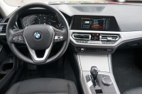 BMW 320 320dA Touring xDrive Advantage