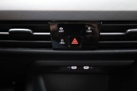 VW Golf VIII Variant 1.5 eTSI DSG Life