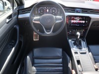 VW Passat Variant 2.0 R-Line 4Motion