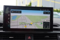 Audi A4 Quattro Avant 40 2.0 TDI quattro S line