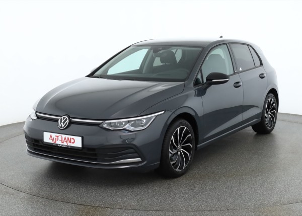 VW Golf VIII 1.5 eTSI DSG Move