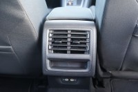 VW Golf VIII Variant 1.5 eTSI DSG