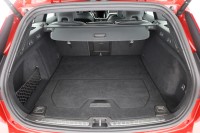Volvo V60 B4 R Design
