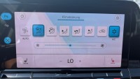 VW Golf VIII Variant 1.0 TSI Life