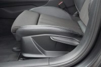 Audi A4 Avant 40 2.0 TDI S-Line