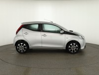 Toyota Aygo AYGO 1.0 x-play Team D
