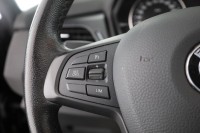 BMW 216 i Advantage
