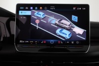 VW Golf VIII Variant 1.5 eTSI R-Line DSG