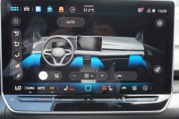 VW Golf VIII Variant 1.5 eTSI R-Line DSG