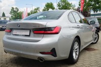 BMW 320 i Advantage