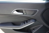 Mercedes-Benz CLA 180 Shooting Brake 