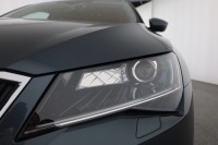 Skoda Superb Combi 2.0 TDI DSG Style