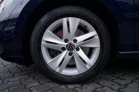 VW Golf VIII Variant 2.0 TDI DSG Life