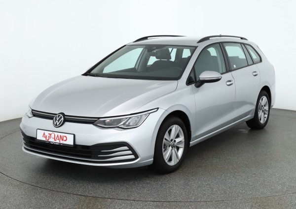 VW Golf VIII Variant 1.0 eTSI Life