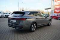 VW Passat Variant 1.5 eTSI DSG Business