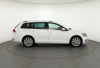 VW Golf VII Variant 1.5 TSI DSG Highline