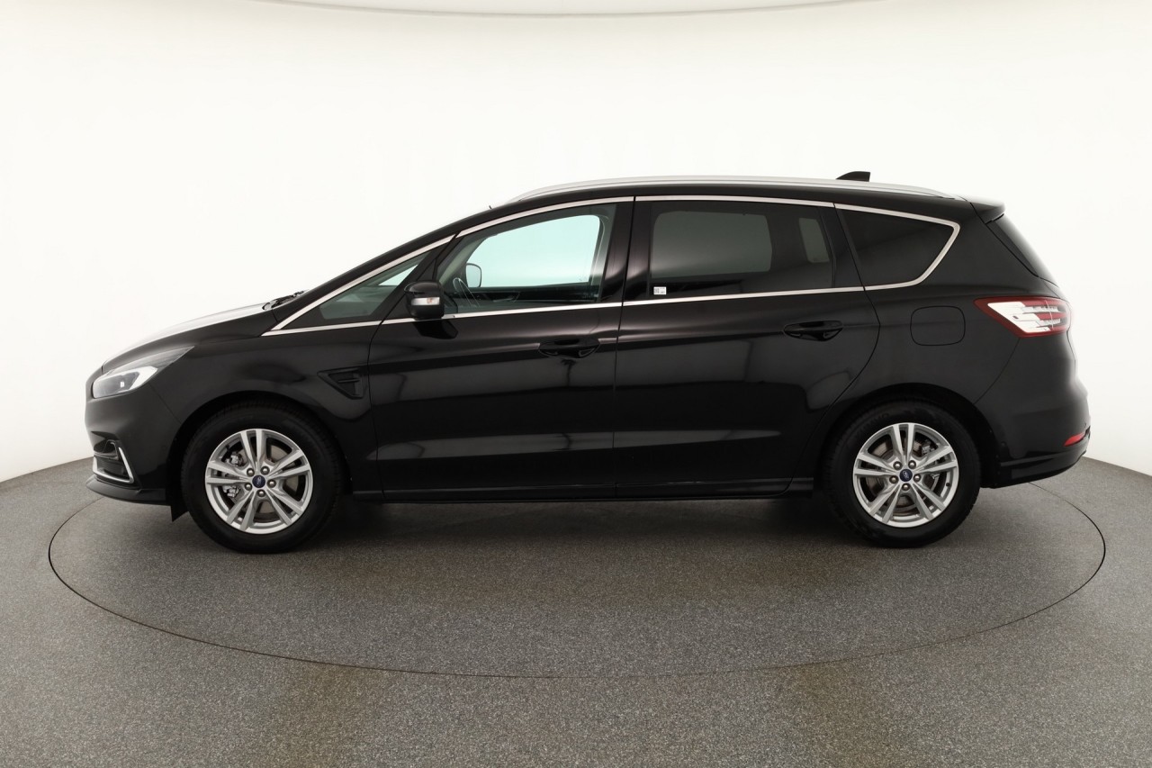 Ford S-Max 2.0 EcoBlue Titanium