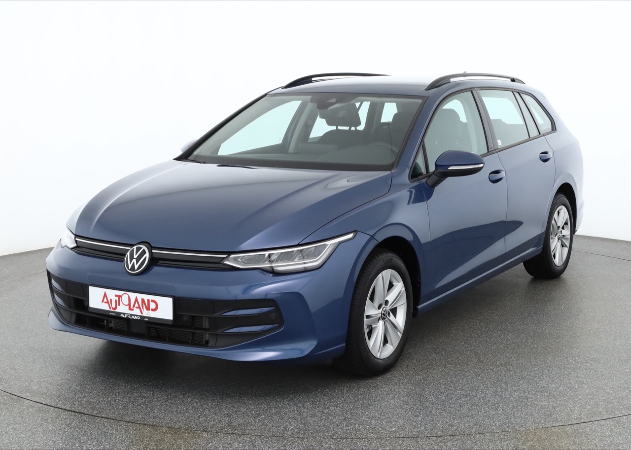 VW Golf VIII Variant 1.5 TSI Life