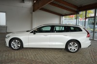 Volvo V60 Kombi 2.0 M-Hybrid Plus Dark