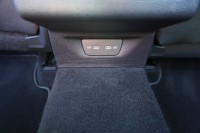 VW Golf VIII Variant 1.0 TSI