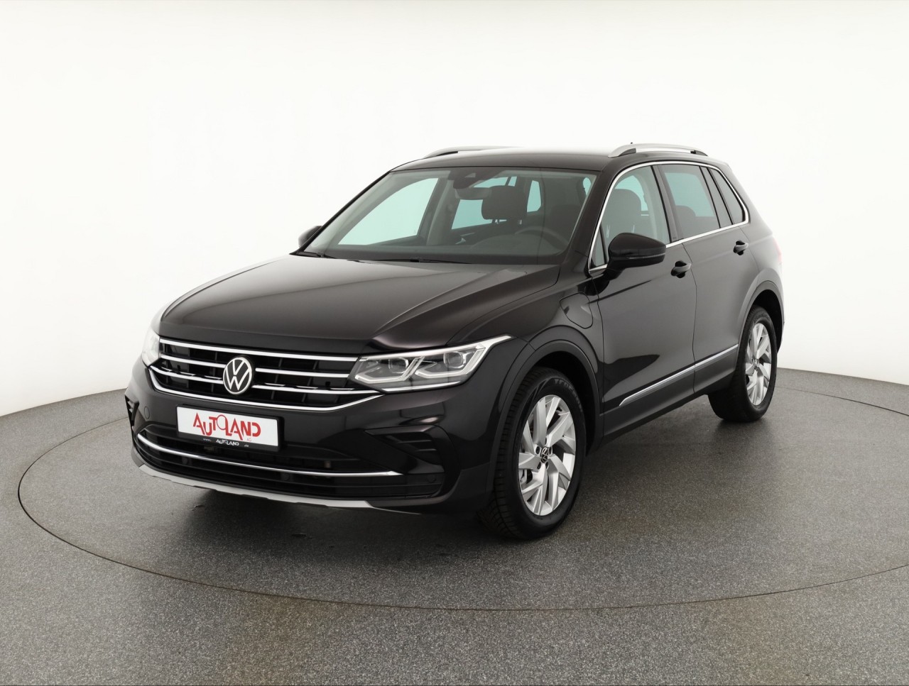 VW Tiguan 1.4 TSI eHybrid Elegance