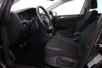 VW Golf VII Variant 1.6 TDI DSG IQ.DRIVE