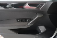 VW Touran 2.0 TDI R-Line
